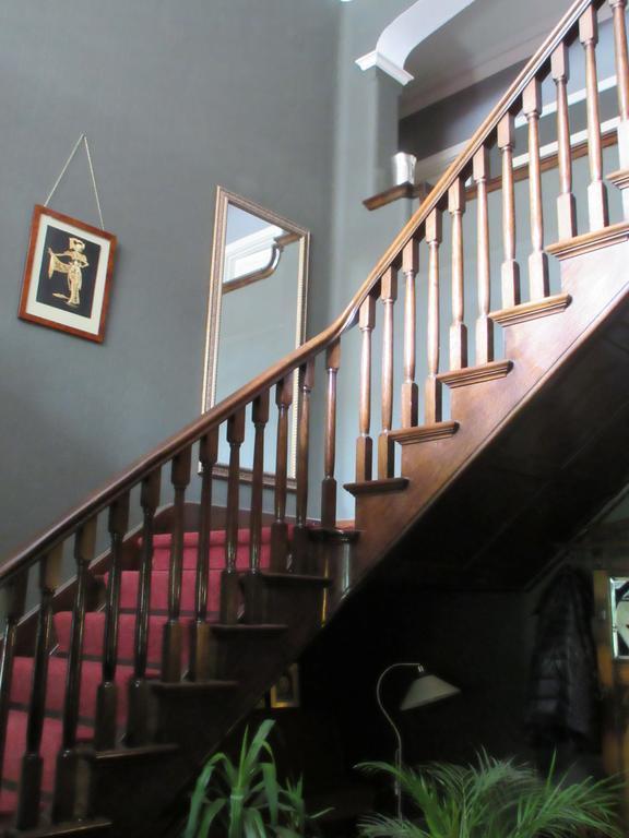 ブラックウッド Gellihaf House Bed & Breakfast エクステリア 写真