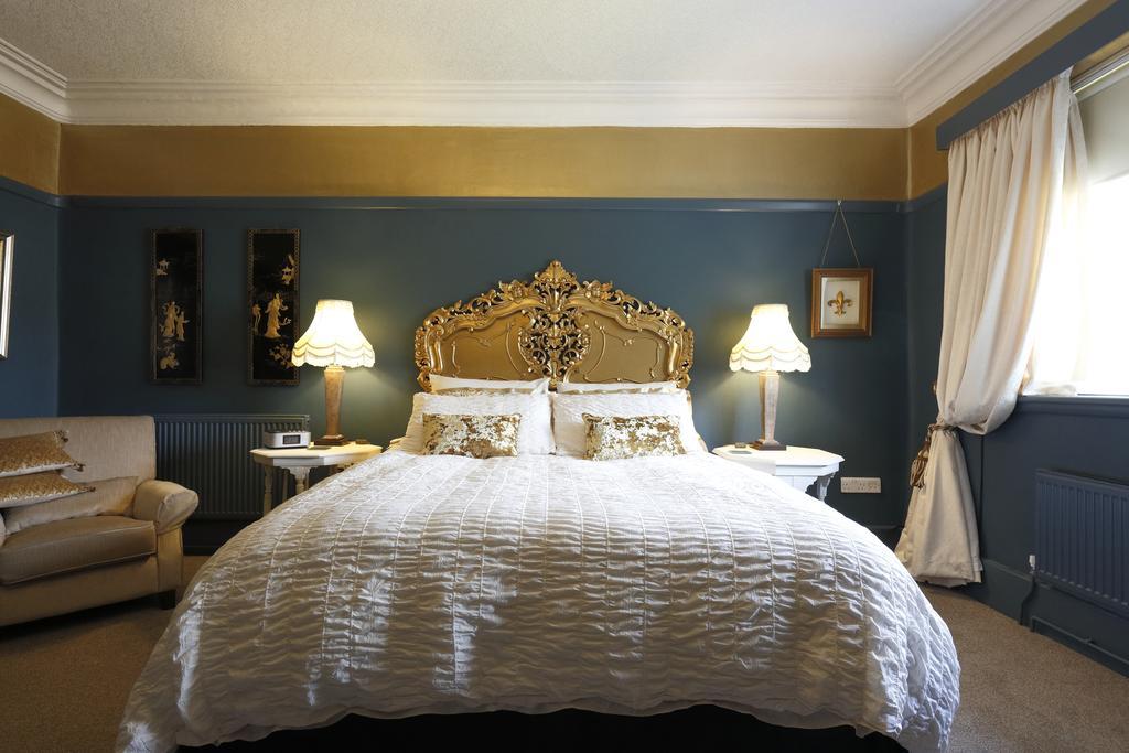 ブラックウッド Gellihaf House Bed & Breakfast エクステリア 写真