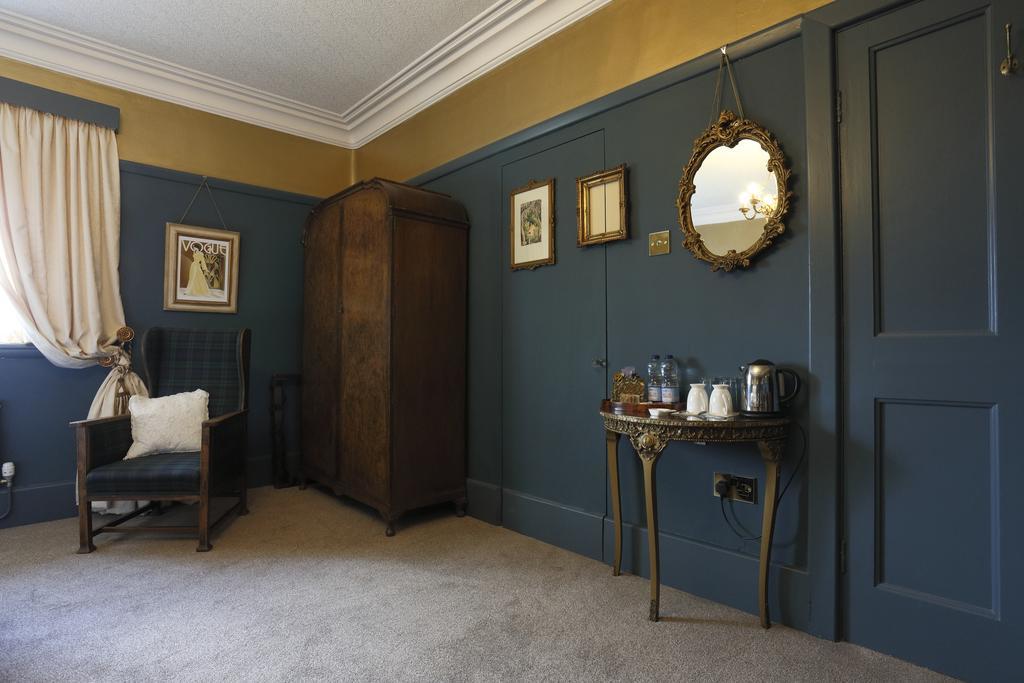 ブラックウッド Gellihaf House Bed & Breakfast エクステリア 写真